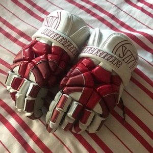 Warrior lacrosse gloves